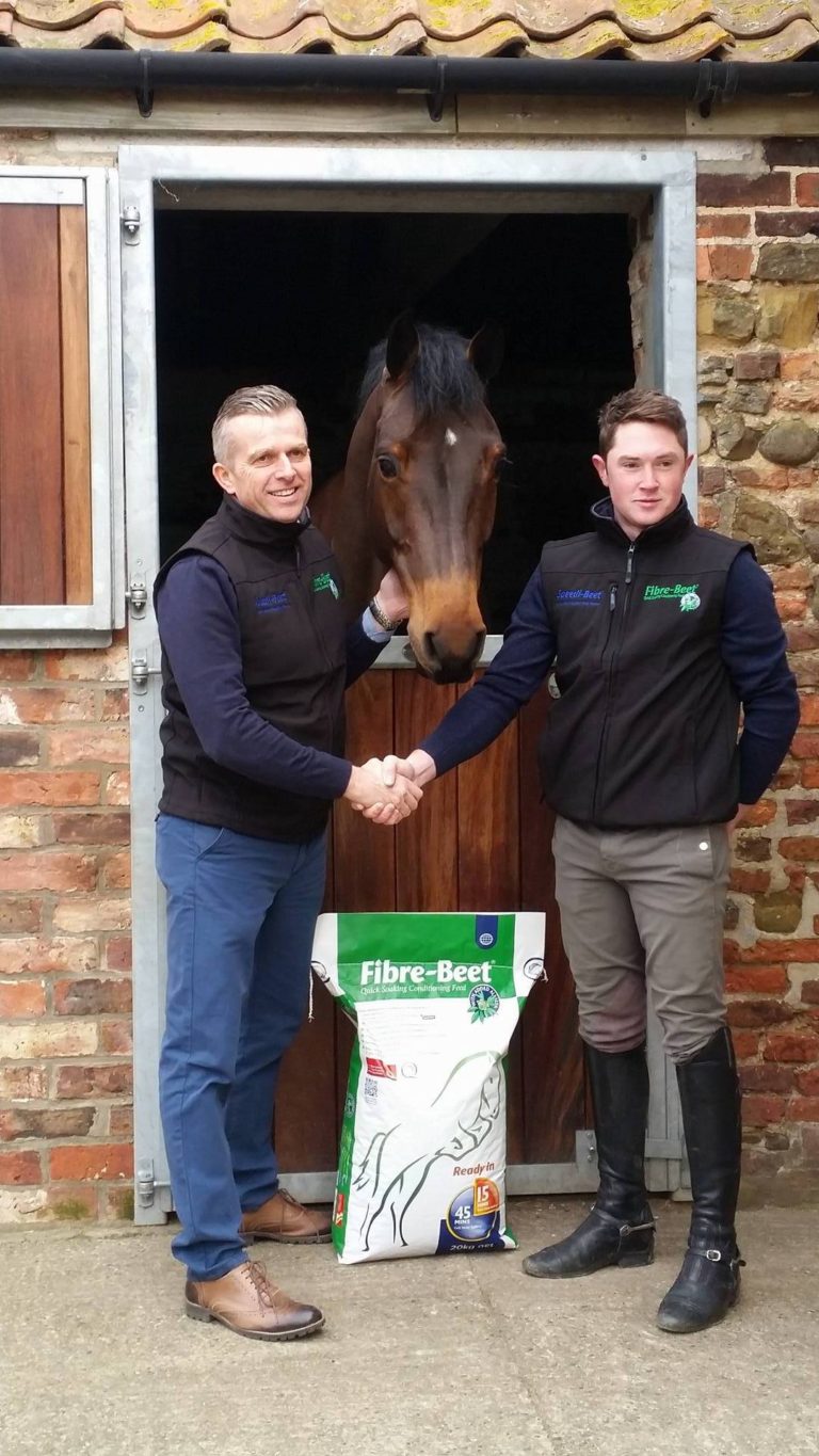 Read more about the article Event Rider James Sommerville Secures Fibre-Beet Sponsorship