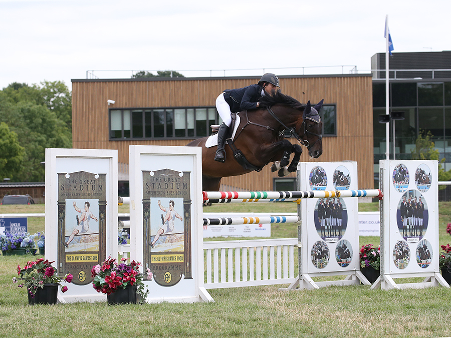 You are currently viewing A Flying Finish for Abigail Walters in the Speedi-Beet HOYS Grade C Qualifier