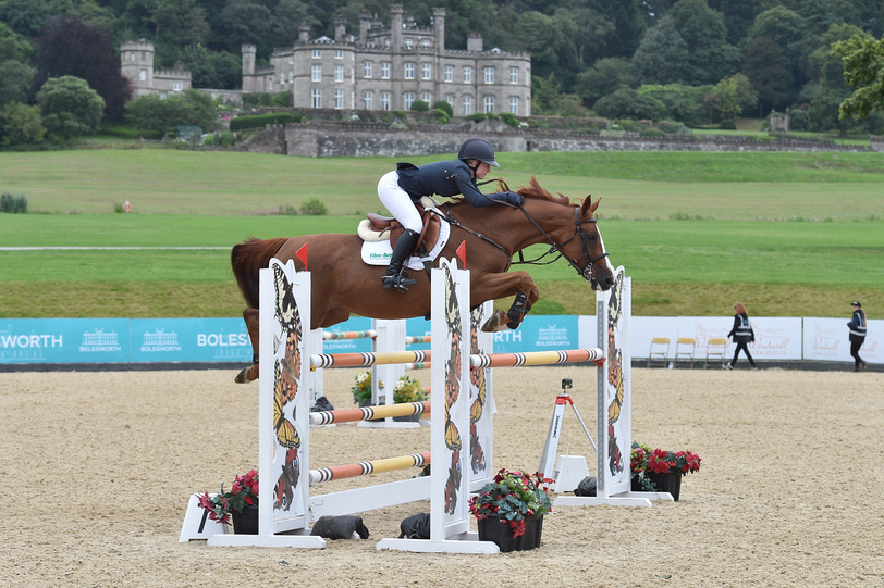 You are currently viewing Pippa Allen – Horses, Shows and now Baby in Tow