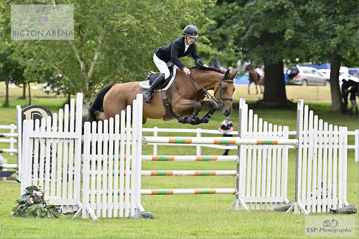 You are currently viewing Bicton Arena sees Oliver Tuff take the win in the seventh British Horse Feeds Speedi-Beet Horse of the Year Show Grade C Qualifier