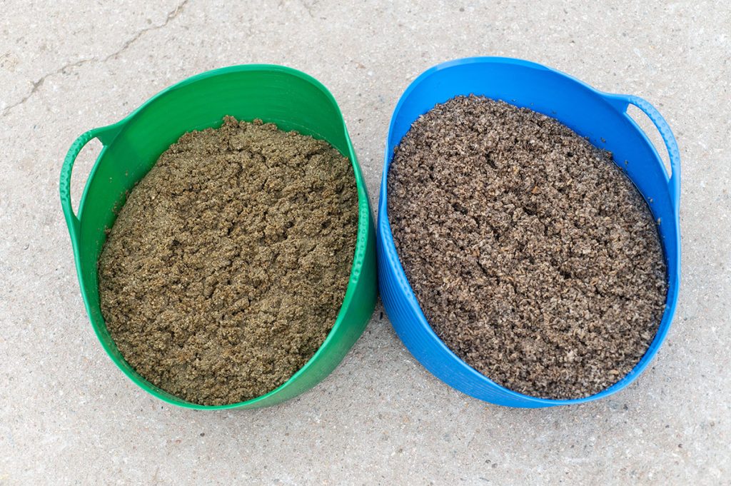 Equine-gut-health-Fibre-Beet-Speedi-Beet–Image5 Speedi-Beet and Fibre-Beet prepared in buckets
